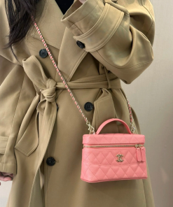 CHANEL 25C VANITY