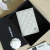 VÍ CHANEL PASSPORT HOLDER