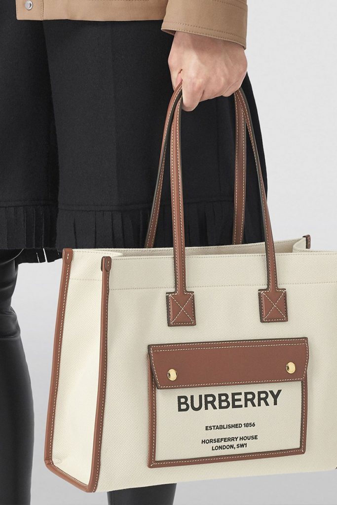 Túi Tote Burberry Giá Rẻ