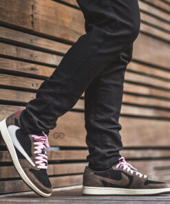 Jordan 1 Low Travis Scott Chính Hãng